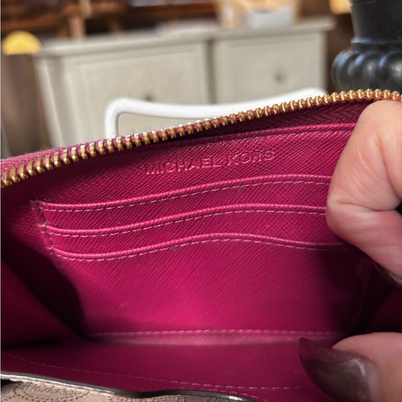 Michael Kors Pink and Gold Key Card Holder - Picture 11 of 13